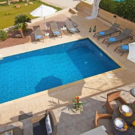 Venus Villa